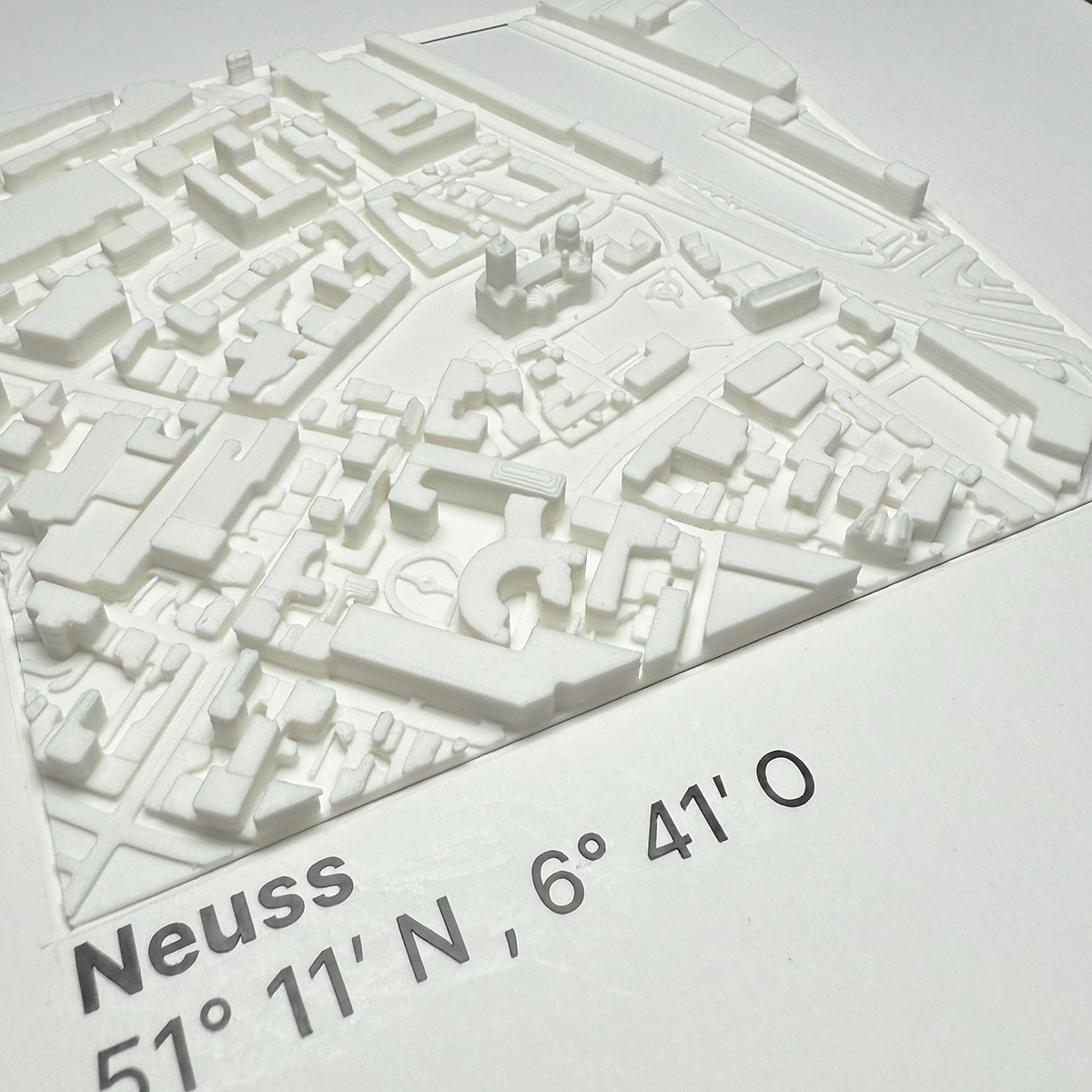 Neuss 12x12 cm