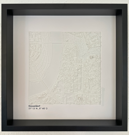Düsseldorf 24x24 cm